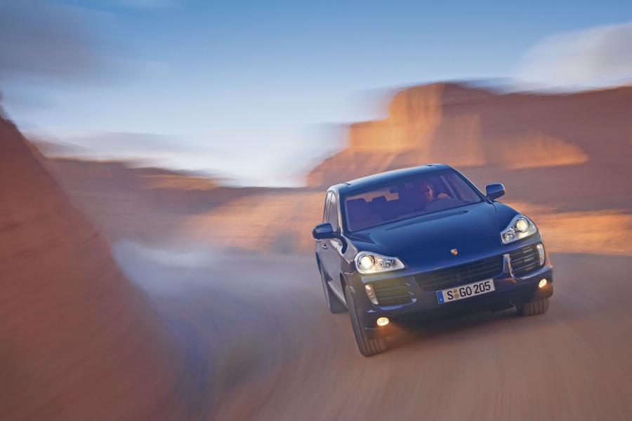  Porsche Cayenne S 2007 года  (фото 19 из 32)